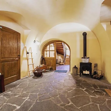 Dvur Olsiny -Hotel And Horse-Riding