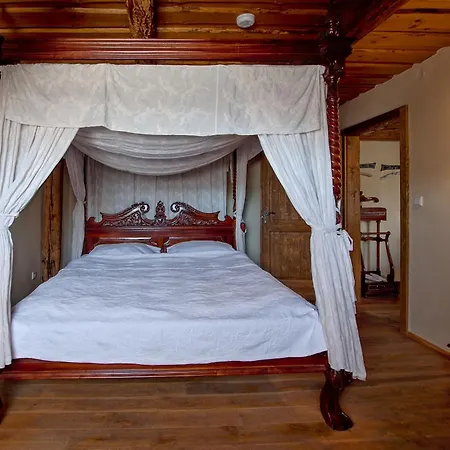 Hotel Dvur Olsiny -hotel And Horse-riding Karviná