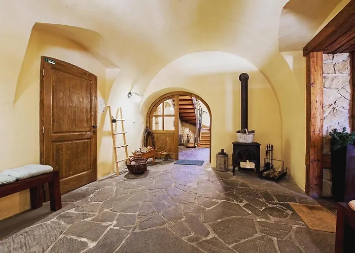 Dvur Olsiny -hotel And Horse-riding