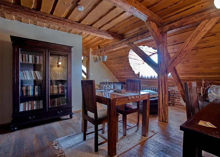 Dvur Olsiny -hotel And Horse-riding 3*